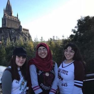 Meet your Posher, Zeinab